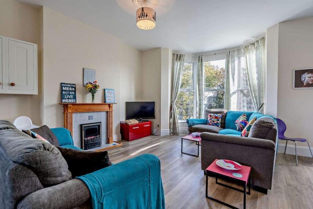 Dizzy Heights Swanage Sleeps 10 With Amazing Views Villa Exteriör bild